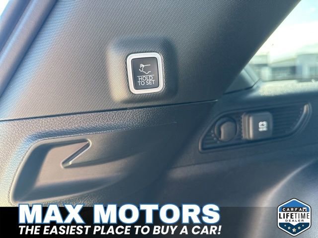 Used 2024 Jeep Grand Cherokee Limited w/ Luxury Tech Group II image 41