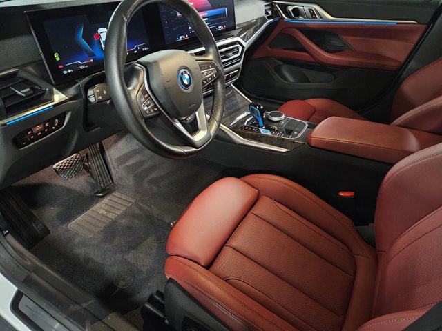 Certified 2023 BMW i4 eDrive35 w/ Premium Package image 10
