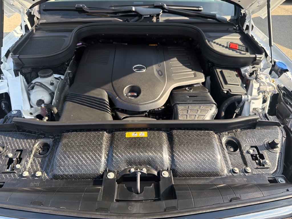New 2027 Mercedes-Benz GLS 450 4MATIC image 29