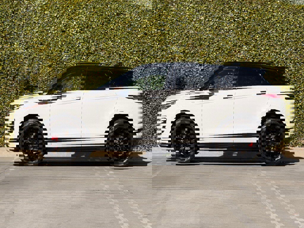 Used 2022 Land Rover Range Rover Evoque R-Dynamic SE image 8