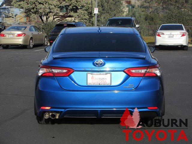 Certified 2019 Toyota Camry SE w/ Sunroof Package image 6
