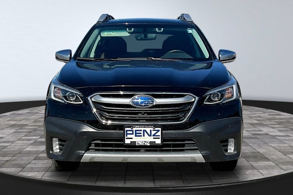 Used 2022 Subaru Outback Touring XT AWD/4WD image 2