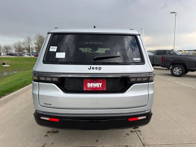 New 2026 Jeep Grand Wagoneer Limited AWD/4WD image 6