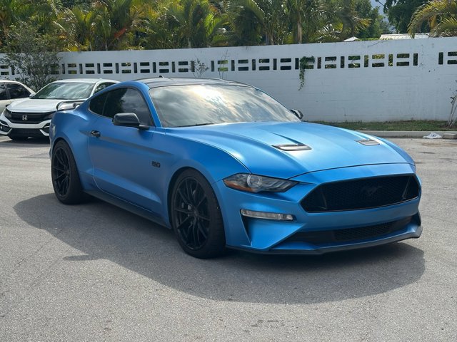 Used 2022 Ford Mustang GT Premium w/ Equipment Group 401A RWD image 3