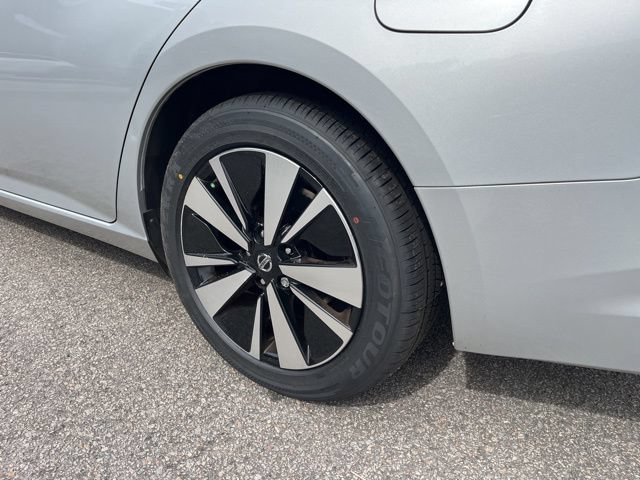 Used 2022 Nissan Altima 2.5 SV FWD image 32