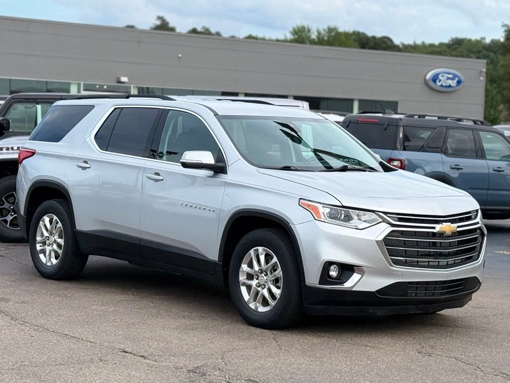 Used 2021 Chevrolet Traverse LT FWD image 24