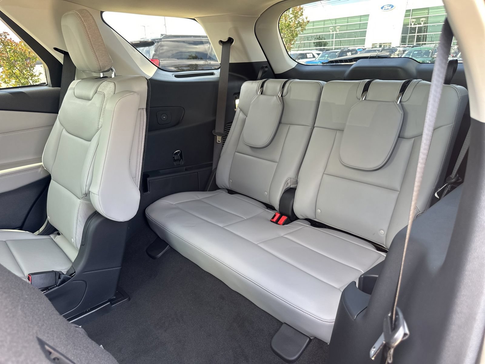 New 2026 Ford Explorer Active w/ Active Comfort Package RWD image 13