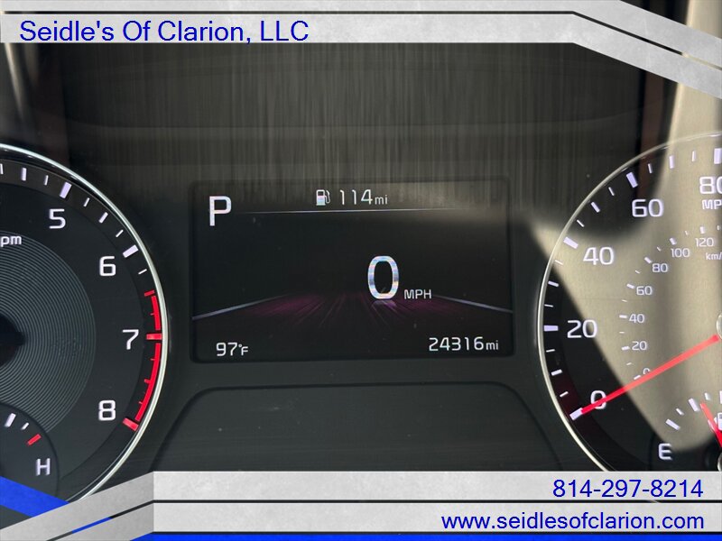 Used 2023 Kia Forte LXS w/ LXS Technology Package FWD image 17