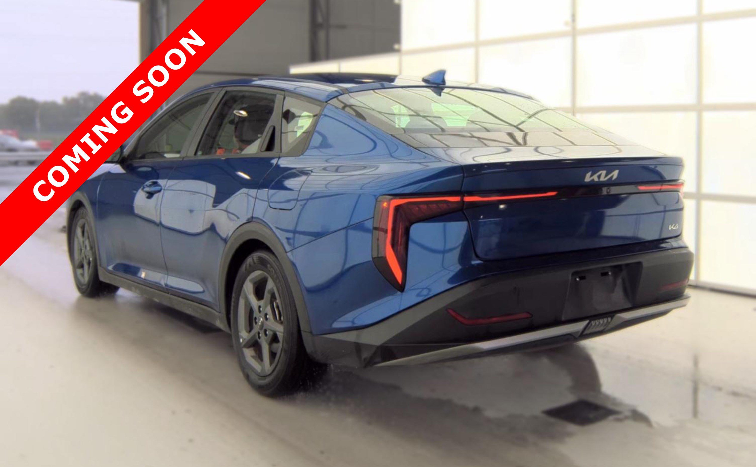 Used 2025 Kia K4 FWD image 4