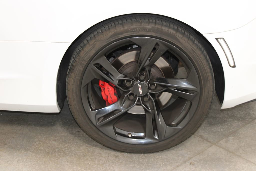 Used 2021 Chevrolet Camaro SS RWD image 53