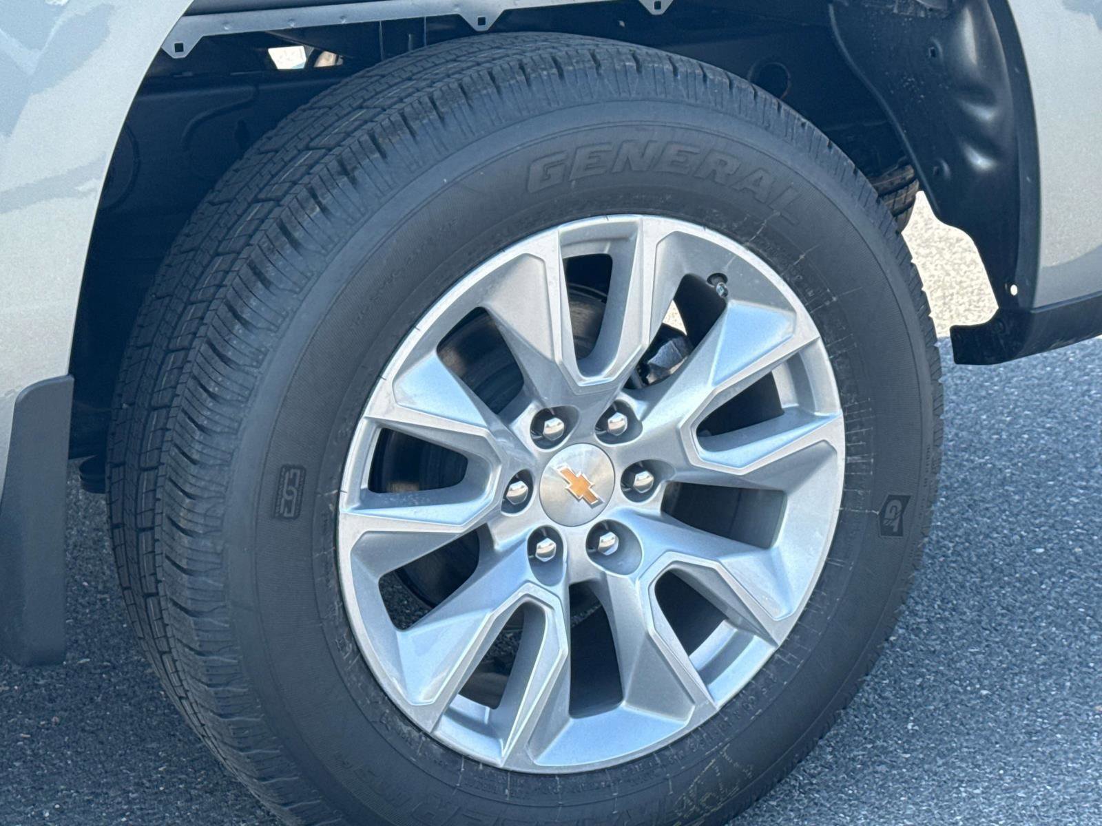 New 2026 Chevrolet Silverado 1500 Custom image 17