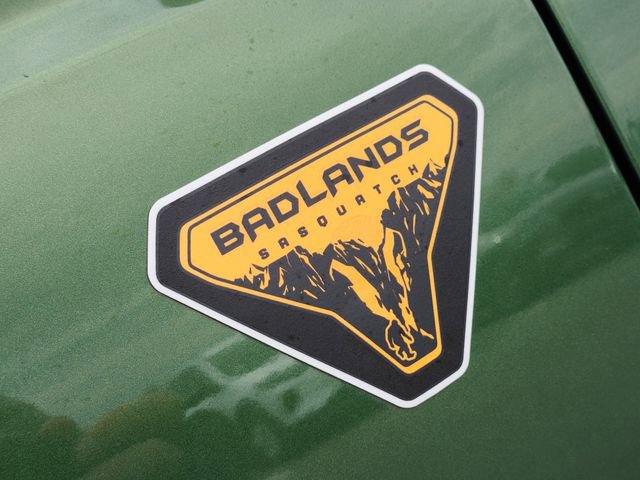 Used 2022 Ford Bronco Badlands w/ Sasquatch Package AWD/4WD image 12