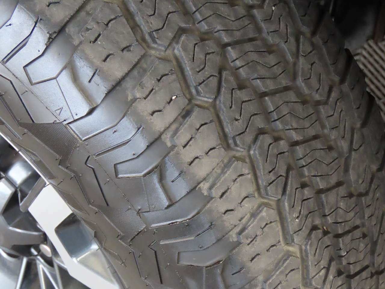 Used 2023 Toyota Tacoma TRD Off-Road AWD/4WD image 6