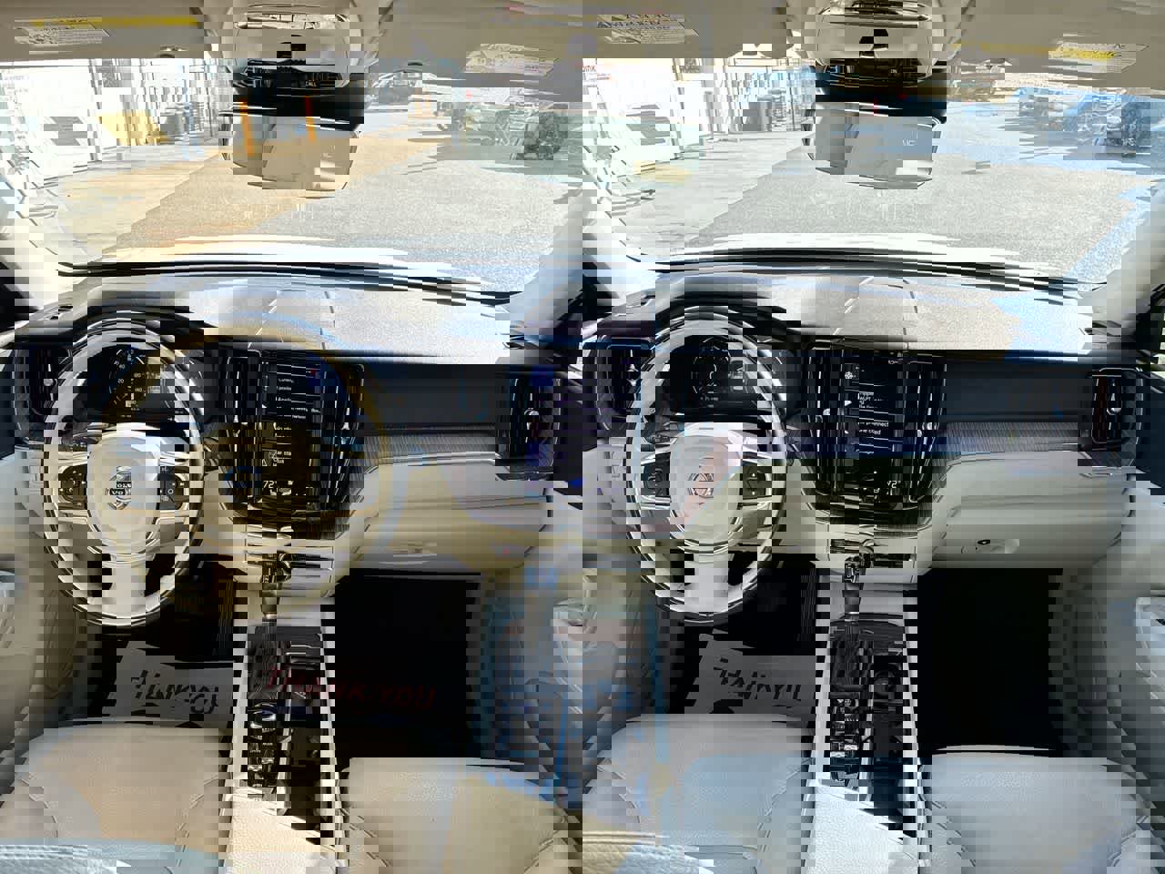 Used 2021 Volvo XC60 T5 Momentum image 21