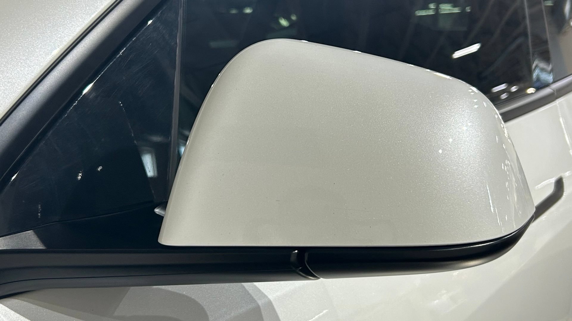 Used 2022 Tesla Model Y Long Range AWD/4WD image 17