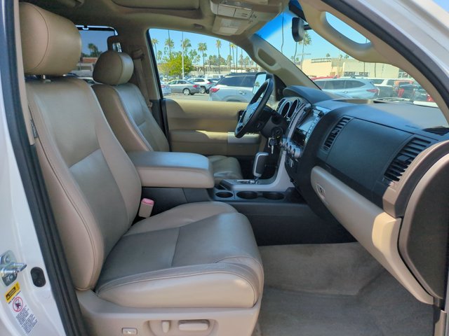 Used 2008 Toyota Sequoia Platinum RWD image 24