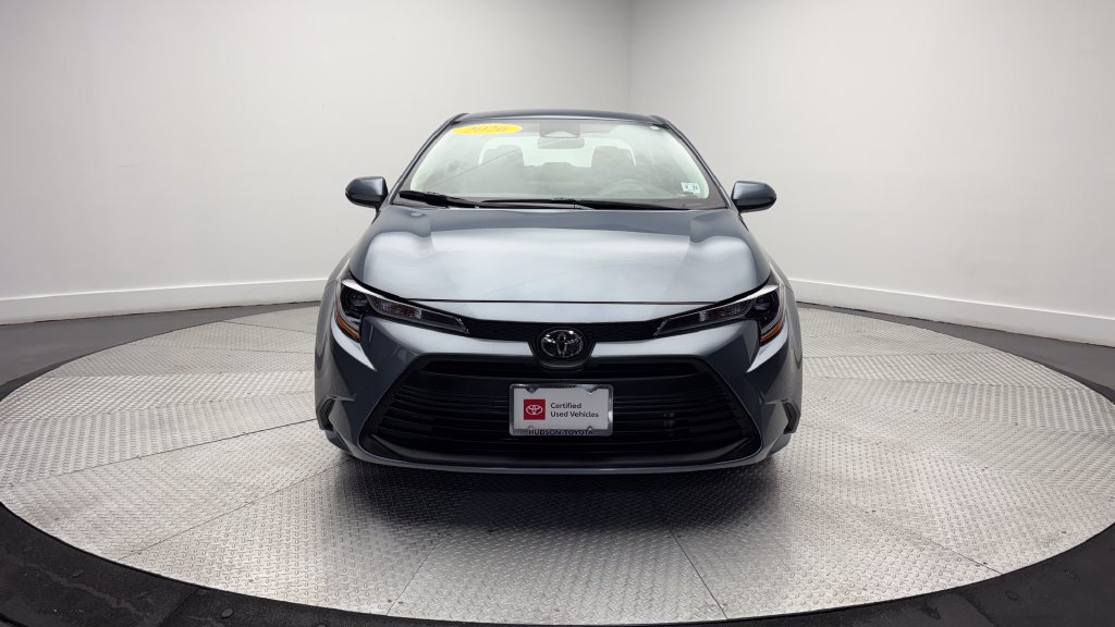 Used 2026 Toyota Corolla LE w/ LE Premium Package FWD image 39