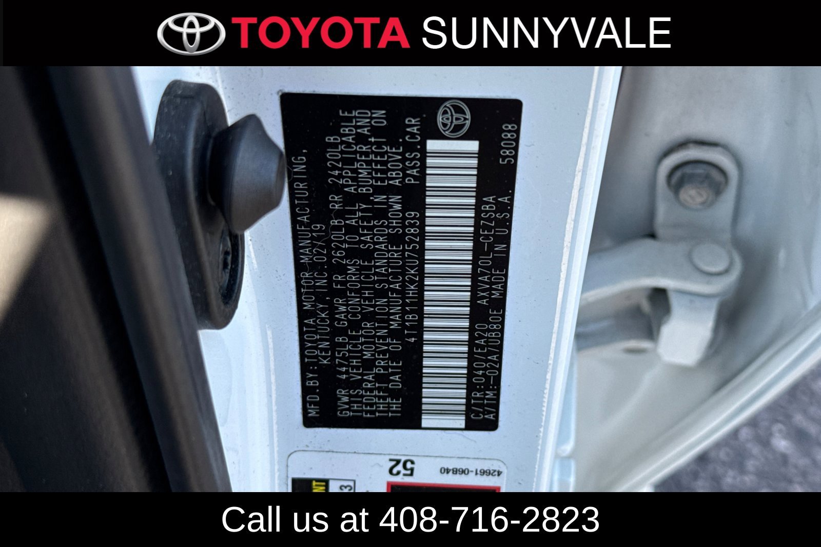 Used 2019 Toyota Camry SE w/ Convenience Package FWD image 29