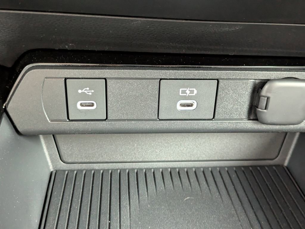 New 2026 Toyota Prius Limited FWD image 24