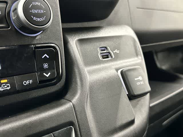 Used 2025 RAM ProMaster 3500 w/ Convenience Group FWD image 25