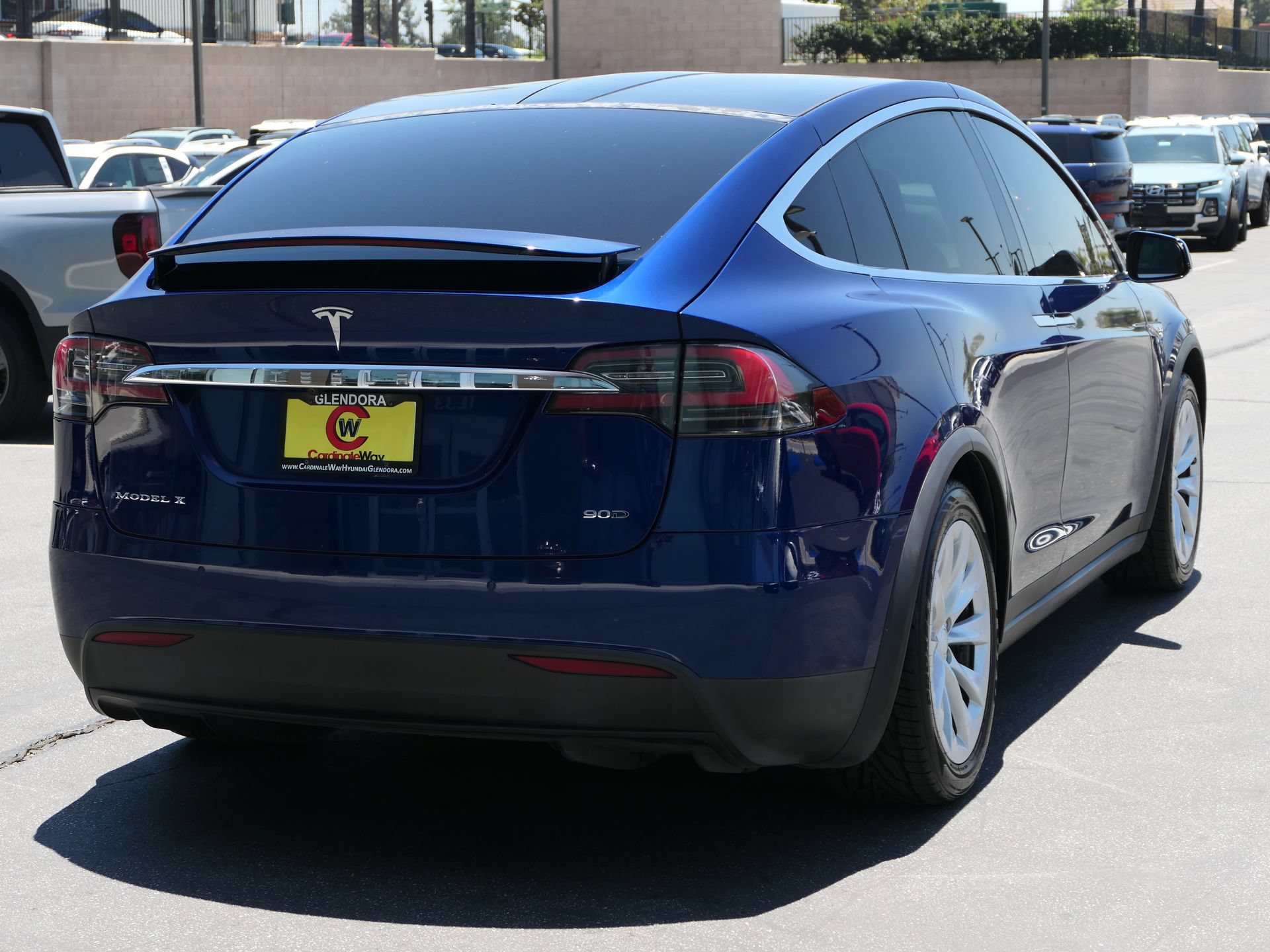 Used 2016 Tesla Model X 90D AWD/4WD image 3