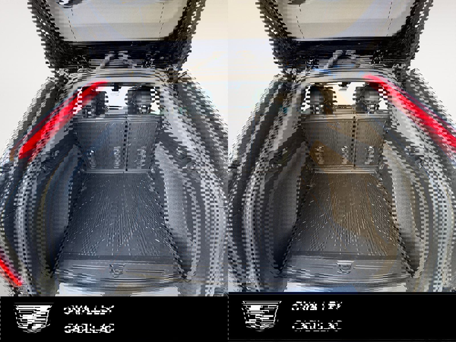 New 2026 Cadillac Optiq Sport 1 w/ LPO, Floor Liner Package AWD/4WD image 12