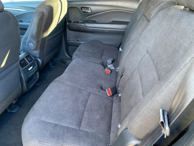 Used 2022 Honda Pilot Sport image 16