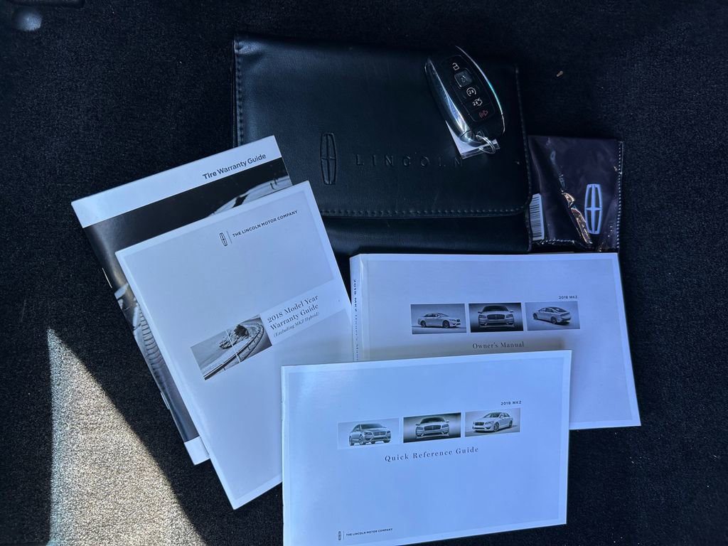 Used 2018 Lincoln MKZ Select w/ Technology Package AWD/4WD image 21