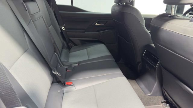 Used 2025 Lexus GX 550 550 Premium w/ Accessory Package (2T) image 16