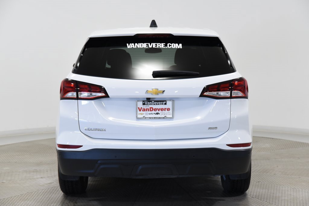 Used 2024 Chevrolet Equinox LS w/ LS Convenience Package image 9