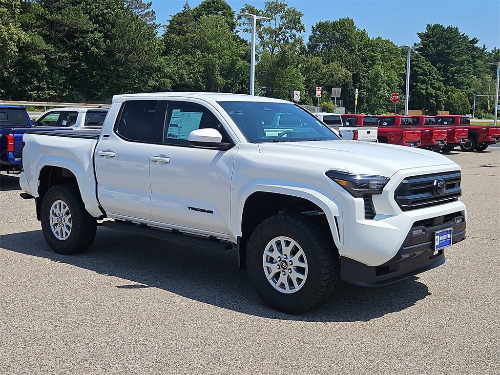 New 2025 Toyota Tacoma SR5 image 3