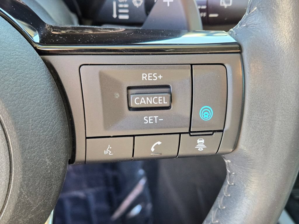 Certified 2023 Nissan Rogue SV w/ SV Premium B Package FWD image 31
