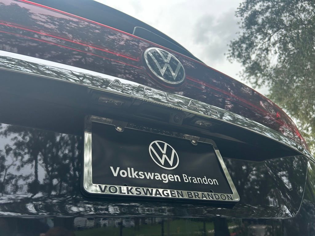 New 2026 Volkswagen Atlas SE image 41