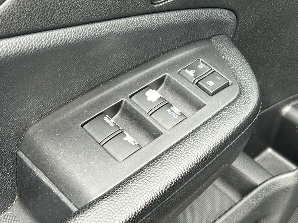 Used 2017 Honda Pilot EX-L image 9