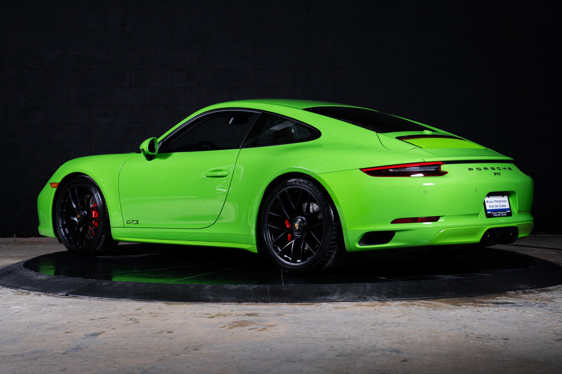 Used 2018 Porsche 911 Carrera GTS RWD image 12