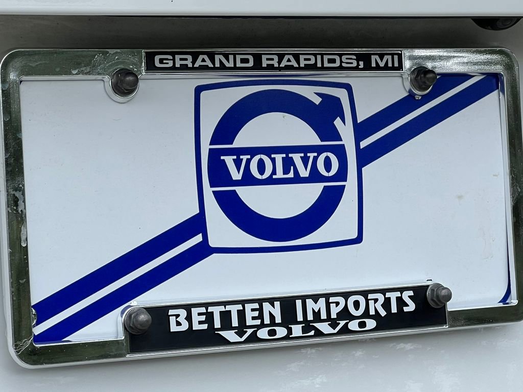 Used 2023 Volvo XC90 B6 Plus w/ Protection Package AWD/4WD image 46