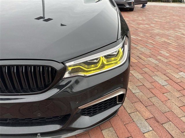 Used 2018 BMW M550i xDrive image 21