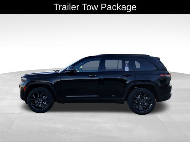 New 2025 Jeep Grand Cherokee Limited image 3