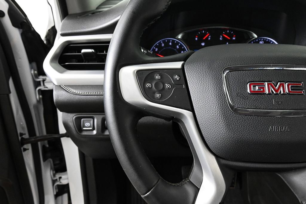 Used 2023 GMC Acadia SLT image 10