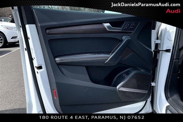 Used 2023 Audi Q5 e Premium Plus w/ Premium Plus Package image 15