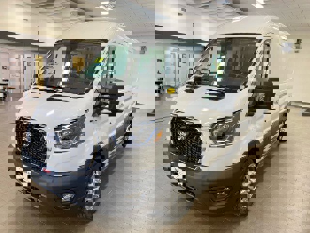 New 2026 Ford Transit 250 148 Medium Roof Extended AWD w/ Exterior Upgrade Package image 4