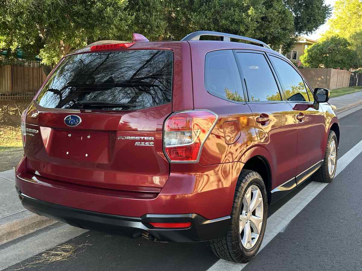 Used 2016 Subaru Forester 2.5i w/ Alloy Wheel Package image 8