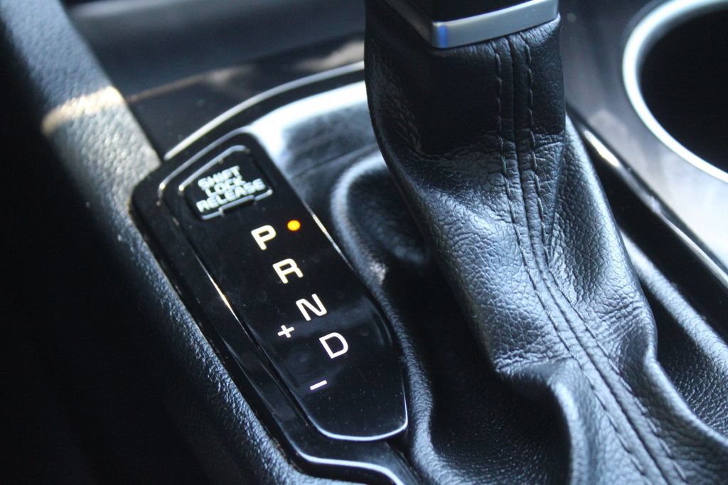 Used 2021 Kia K5 LXS FWD image 33