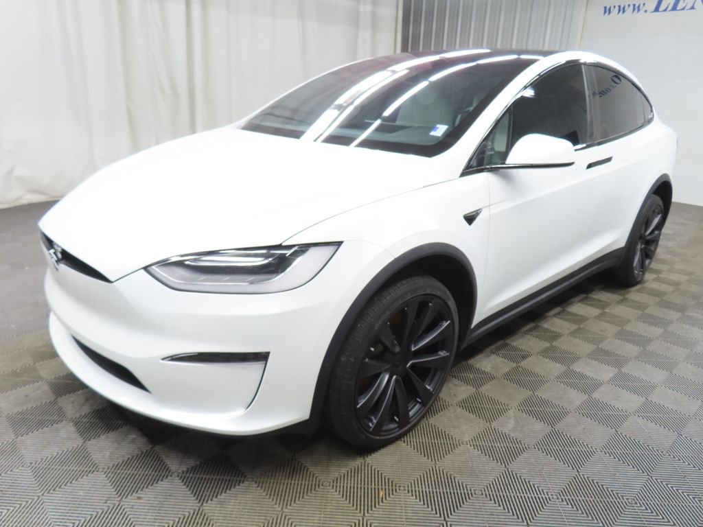 Used 2023 Tesla Model X image 7