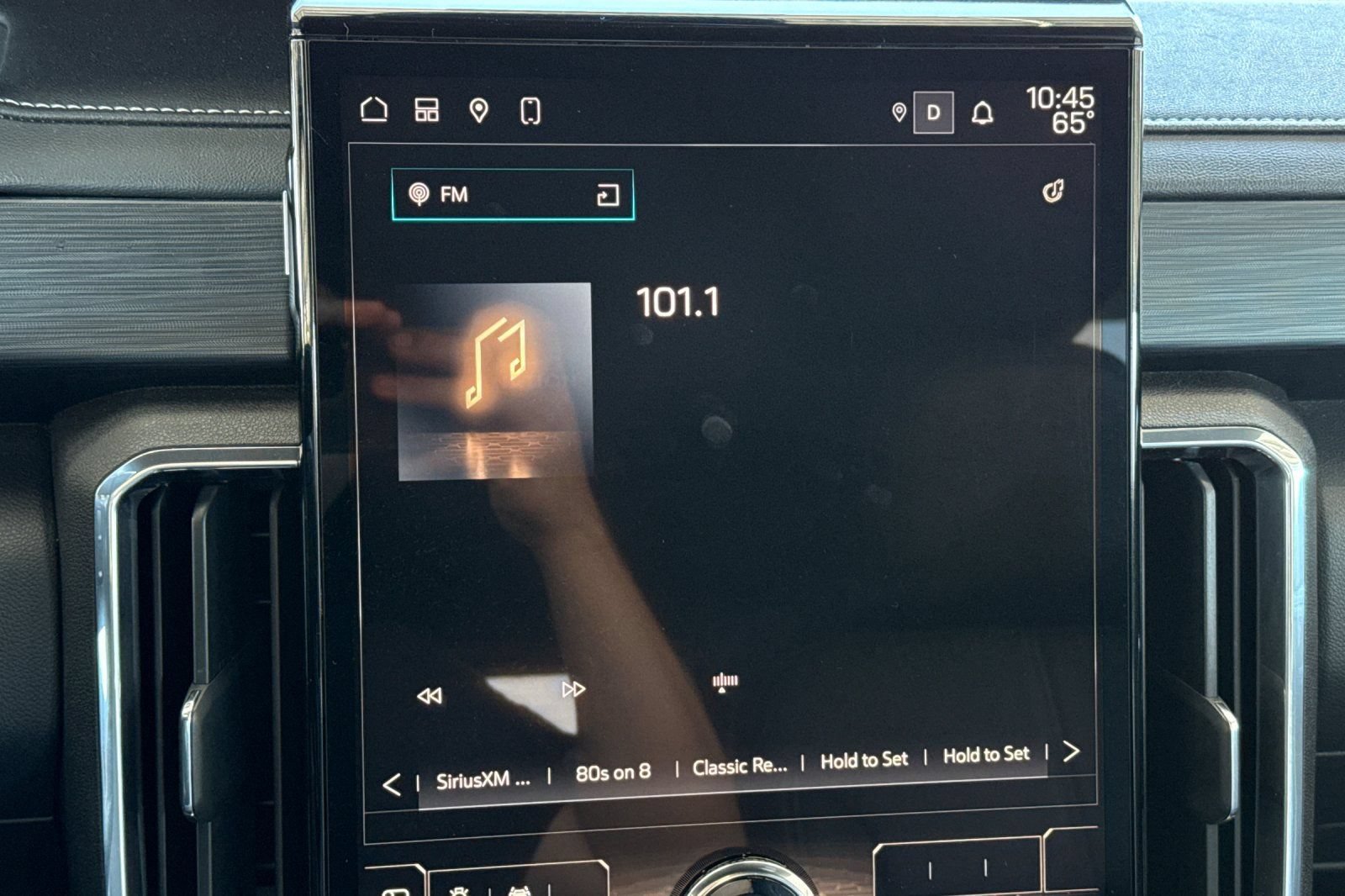 Used 2024 GMC Acadia Elevation FWD image 31