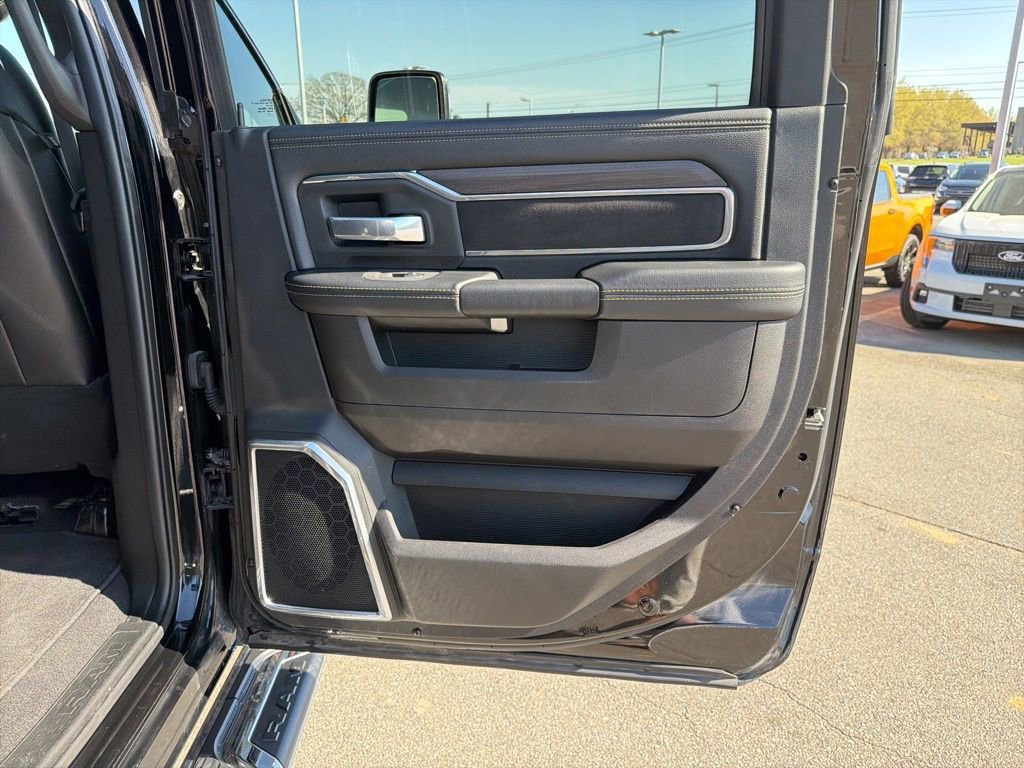 Used 2025 RAM 3500 Laramie w/ Sport Appearance Package image 19