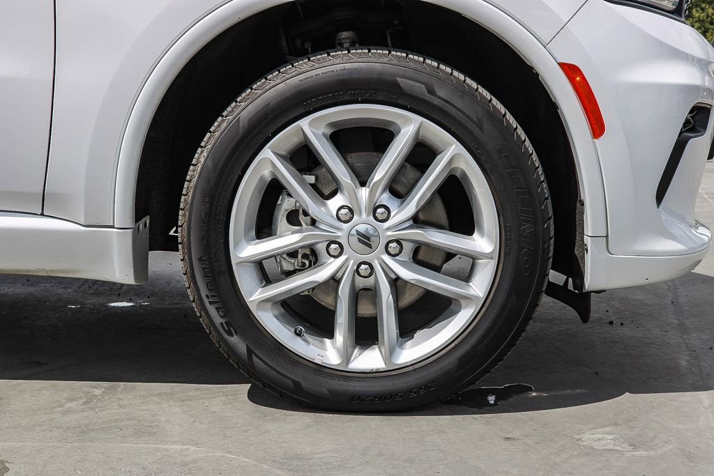 Used 2023 Dodge Durango GT AWD/4WD image 11