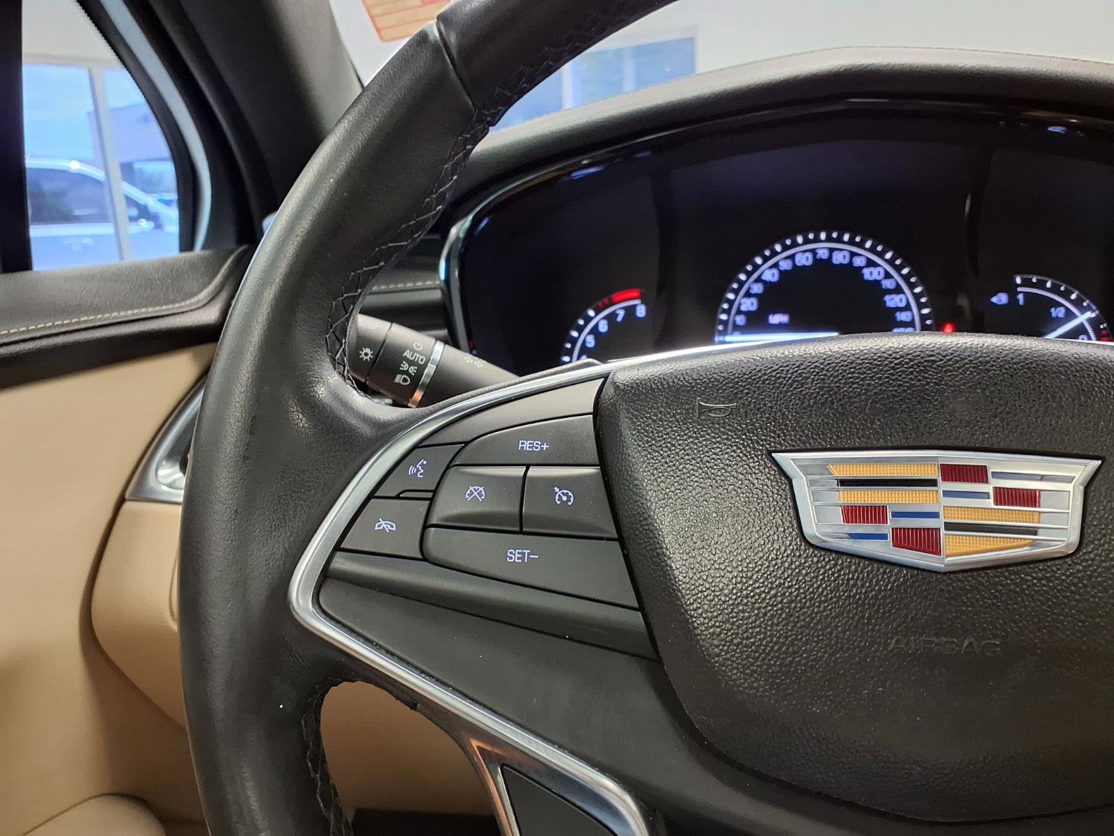 Used 2019 Cadillac XT5 Luxury FWD image 30