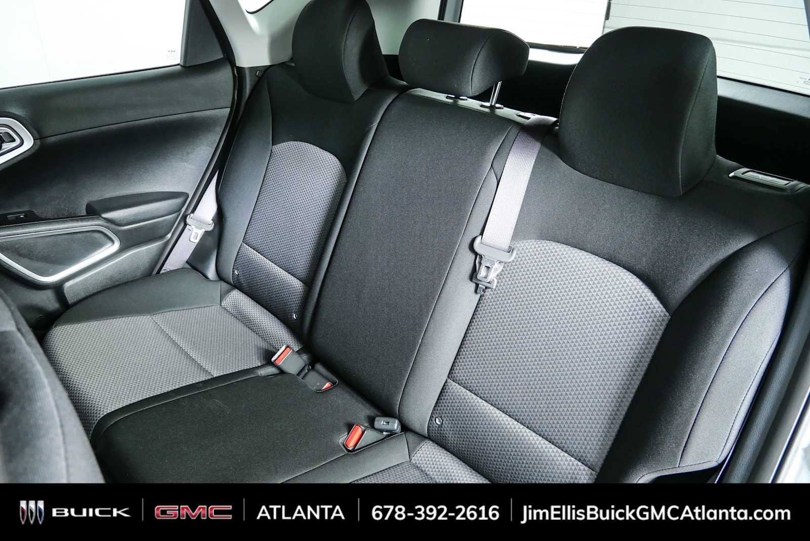 Used 2025 Kia Soul LX FWD image 16