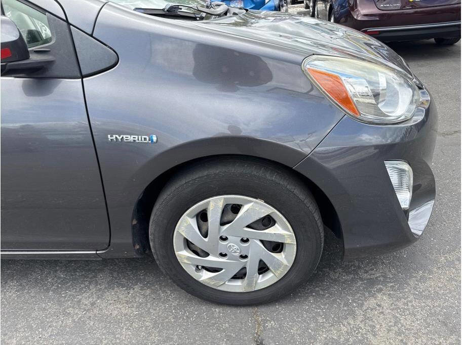 Used 2015 Toyota Prius C Two image 25